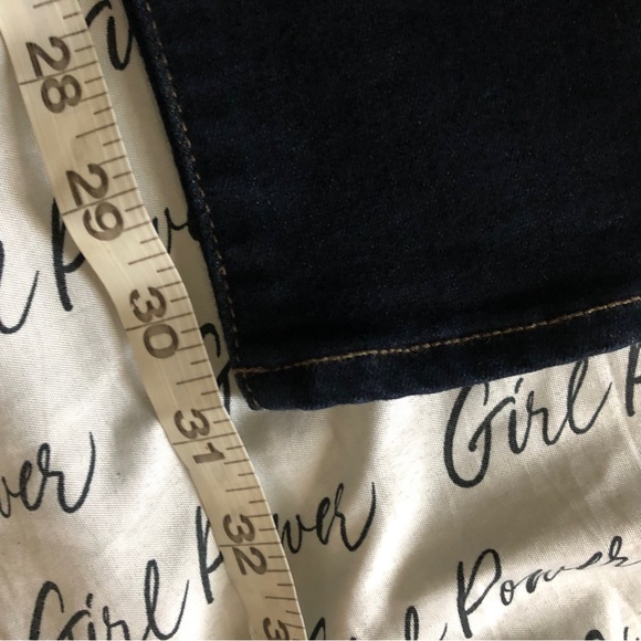 Paige Skyline Skinny Jeans, Size 27 - Picture 7 of 7